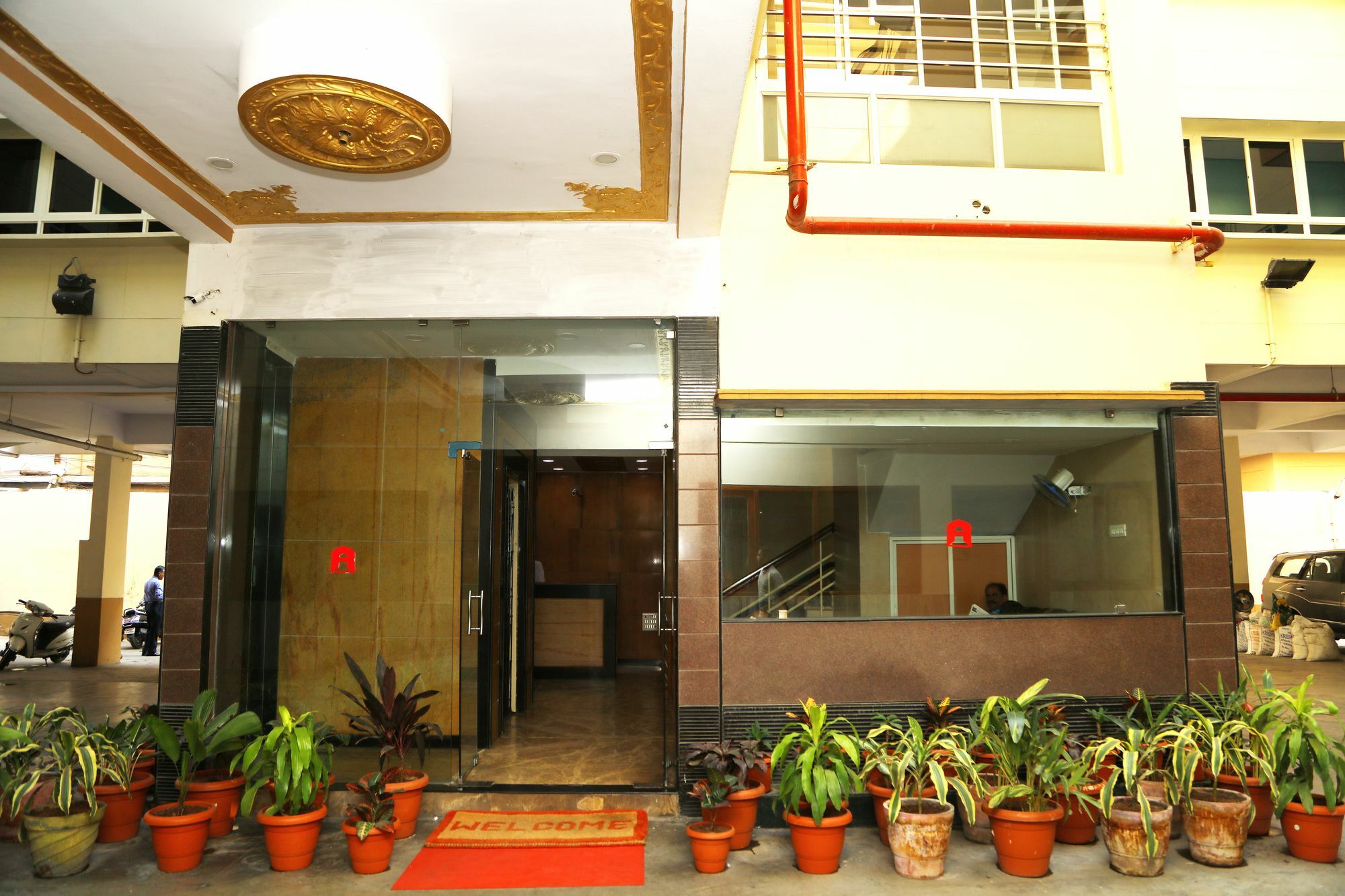 Hotel Panchratan Hyderabad Bagian luar foto