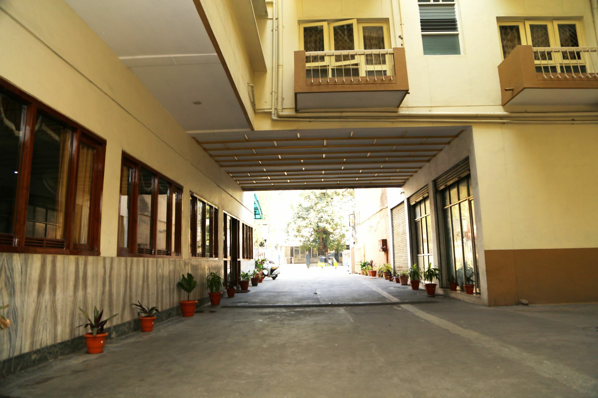 Hotel Panchratan Hyderabad Bagian luar foto